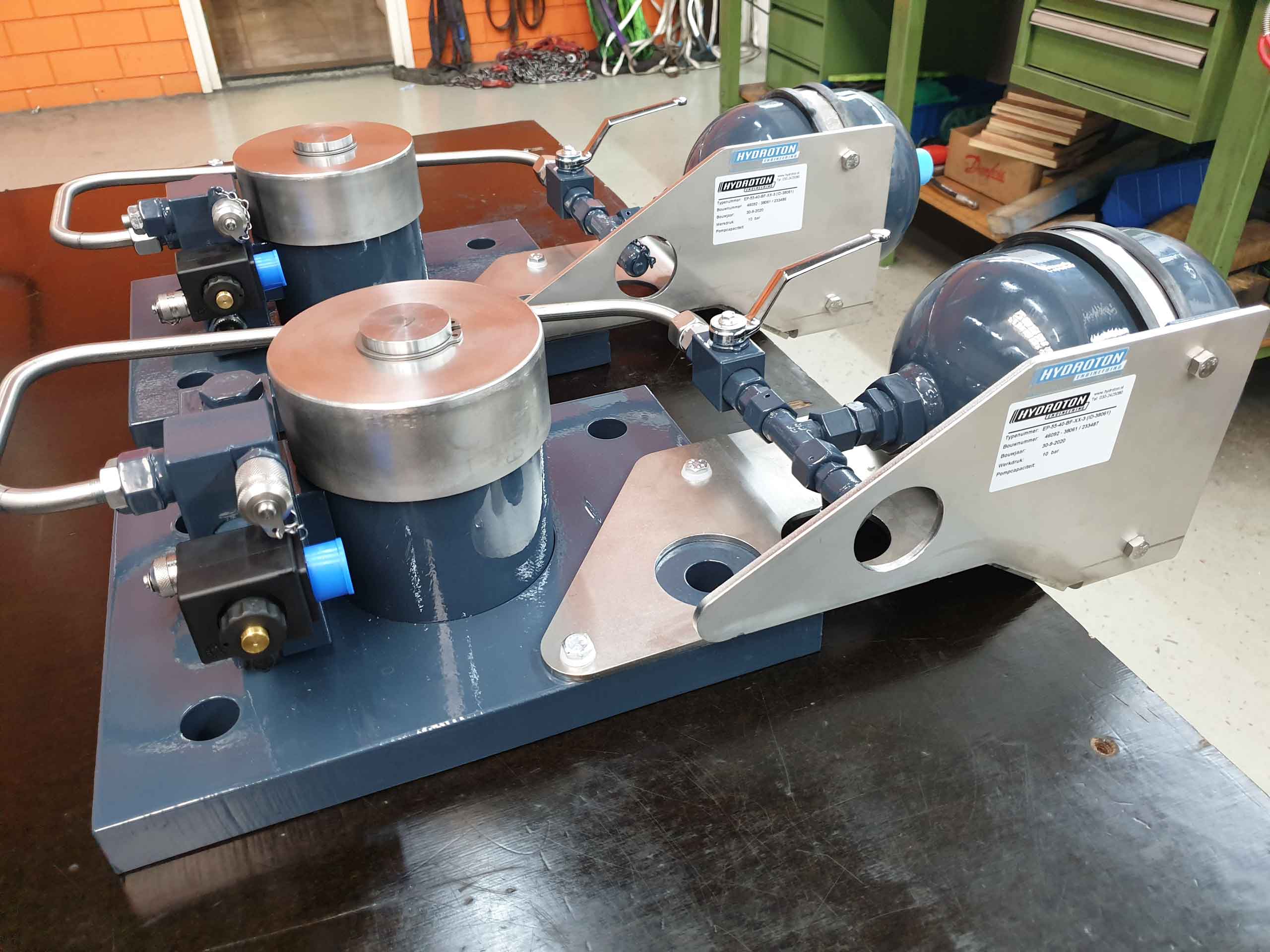 Hydraulische_Oplegging_Demper_Hydroton_1XL Hydraulische Oplegging Demper Hydroton
