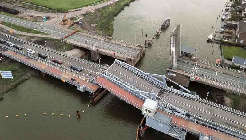 Hydroton Hydrauliek Tijdelijke Brug