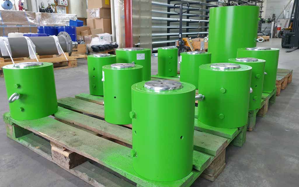 high pressure jacks 700bar hydraulics hydroton